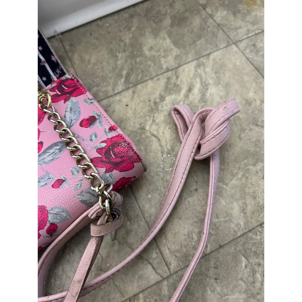 Betsey Johnson Pink Floral Crossbody Bag with Matching Coin Purse - Picture 3 of 6